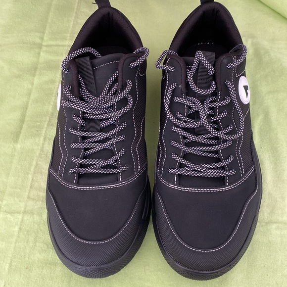 AIRWALK 10.5 sneakers - Picture 4 of 11